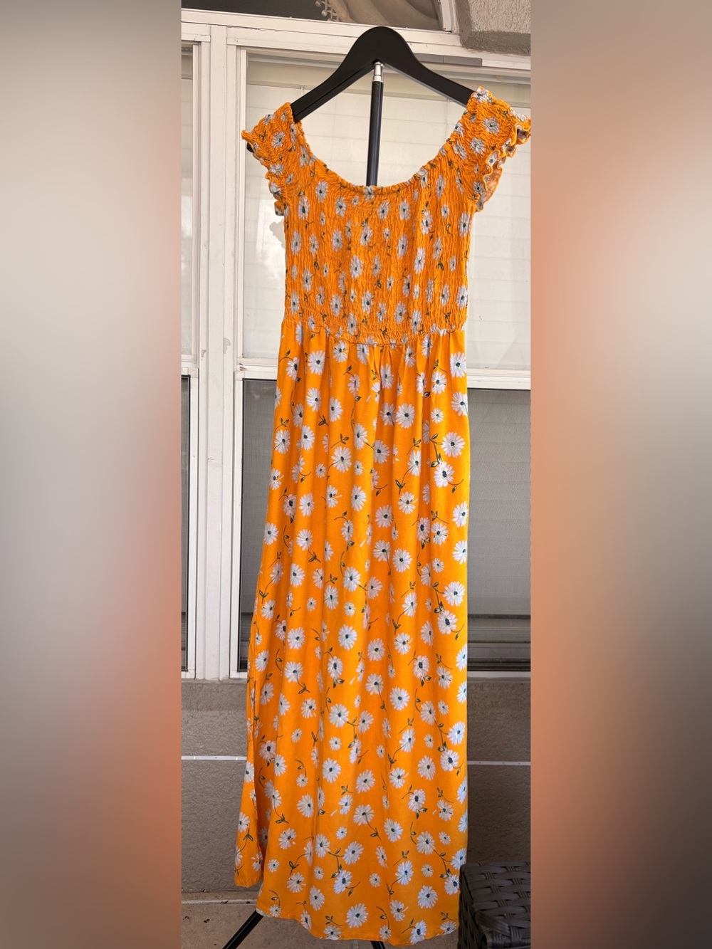Bright Yellow Daisy Print Maxi Dress